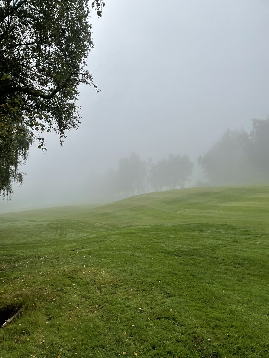 Turfadvisor's tweet photo. Two opposites sides of Scotland , yesterday and today , yes ! 
It’s a heatwave right enough !!! https://t.co/wNqxqG4hVk