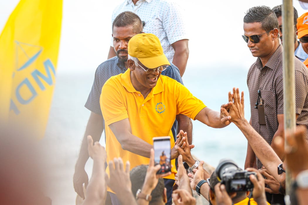 AdhadhuMV's tweet photo. President Solih wrapped up his campaign for the upcoming election with a massive rally in Usfasgandu. He visited 170 islands during the campaign trail and stated that he will win the election in the first round.

📸 @miraannashim https://t.co/wT93kOT5Bd