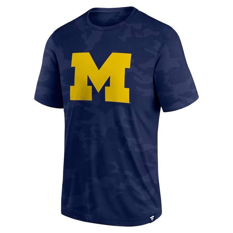 WolverineChron's tweet photo. In honor of the military appreciation game, I’m giving away this faded camo print Michigan shirt in your size! Instructions to enter:

1) Like this post.
2) Repost this post. 
3) Subscribe to the Wolverine Chronicle YouTube channel and reply with a screenshot! Link: https://t.co/kjjfPq0RgC