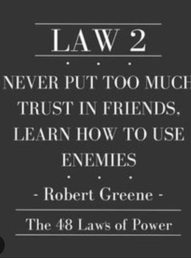 Kwizera101's tweet photo. Robert greene the best writer ✍️ https://t.co/SdTyDWXHDv