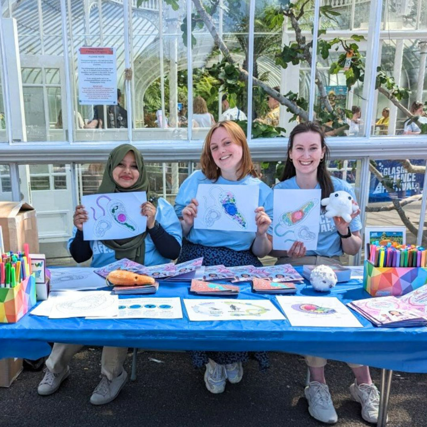 BiochemSoc's tweet photo. Seeking funds for your outreach or public engagement project? Our Scientific Outreach Grants are accepting applications! Secure up to £1,000 or £5,000 to support projects aiming to increase participation in molecular biosciences. https://t.co/LDDK1qGQlz https://t.co/Zlxn8qw6aw