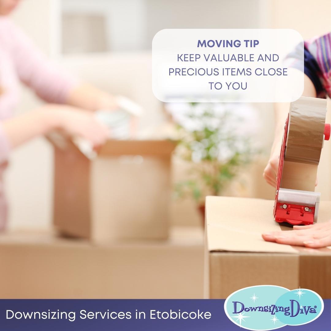 DivaEtobicoke's tweet image. Pack valuables like important documents, jewelry, and sentimental items separately. Keep them with you during the move to ensure their safety. Your peace of mind is as precious as your treasures! 💎📜 #DownsizingDiva #ValuableProtection #MovingWithCare #PeaceOfMind #Etobicoke