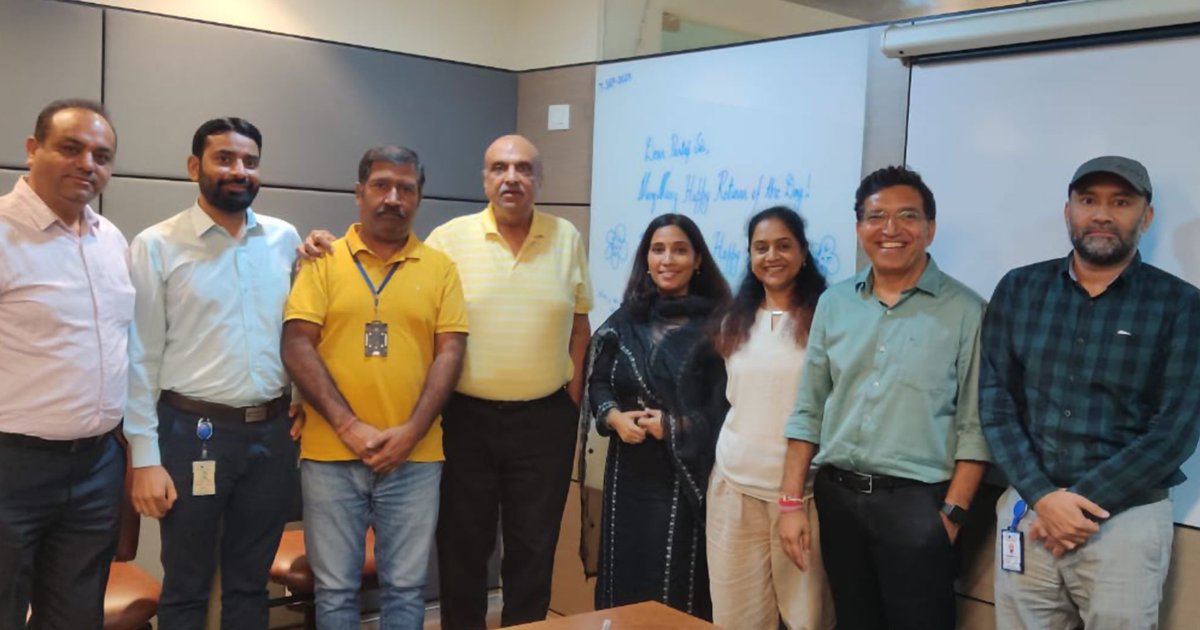 IDSInfotechLTD's tweet photo. What a vibrant day it was as we marked the special day of our beloved CEO @pkaggarwal with heartfelt #birthday wishes. https://t.co/2uNkbYb0Gt