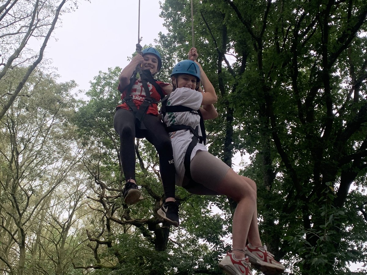 SandbachCollege's tweet photo. 12G showing great teamwork to get Mya and Emily to an impressive 16 crates on the second activity. #StanleyHead #Y12induction https://t.co/4sf77wEsqL