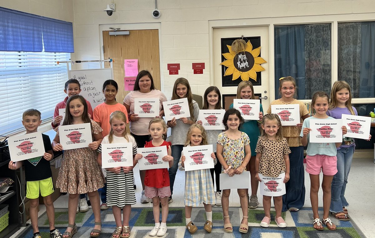 Pine Grove School tweet media