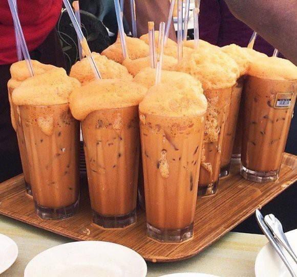 MalaysianFoods's tweet photo. Resepi Simple Teh Ais Tarik Kaw😋

Nak share cara buat air teh tarik kaw2..Rasa mcm yg org buat jual tepi jln tu..cuma gunakan 5 bahan ni je yg dh sdia ad kt umah..

lets check it out!

📌Thread https://t.co/UdoZWiXcmD