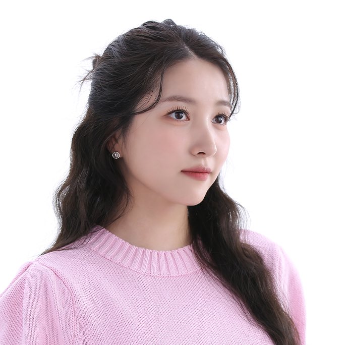 ksjupdates's tweet image. 230907 | © oui entertainment’s naver
 #SOWON #소원 #김소원