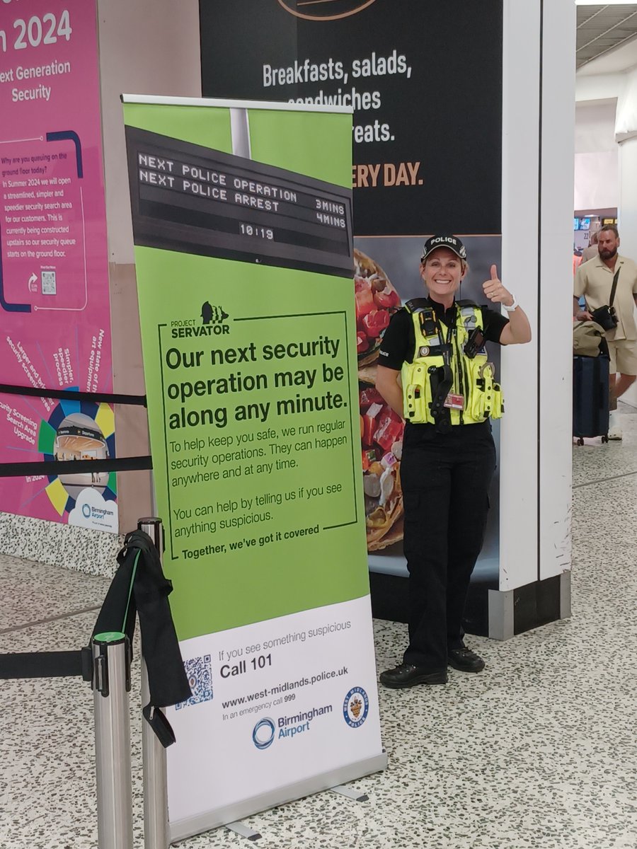 BHX_Police's tweet image. Always on the 👀 for anyone who is intent on committing crime @bhx_official Always with your safety at the ❤️of everything we do. We #deny #detect #deter using #ProjectServator tactics. Look us up😉