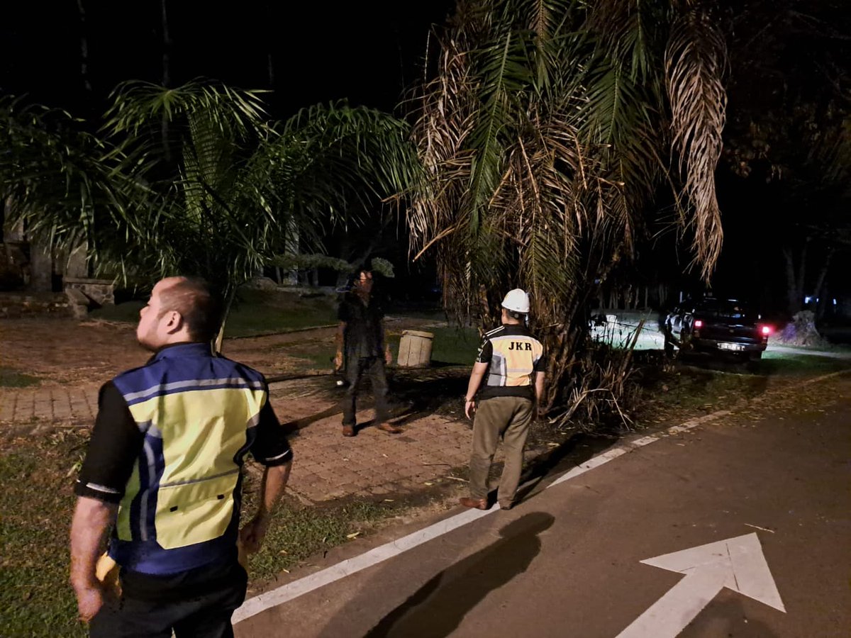 JKR Labuan tweet media