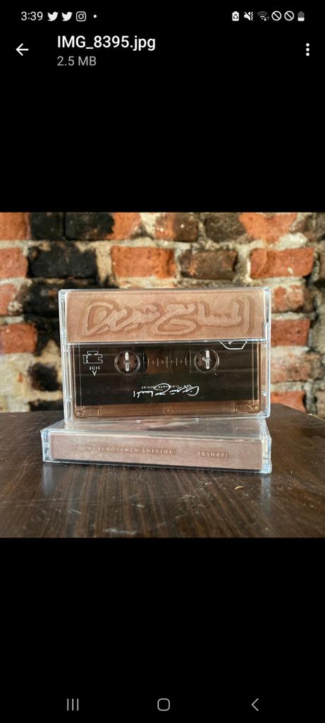 Happy release day!
"El Mosameh Sherine" by Qow out now on bandcamp and limited edition cassette 🤎⏳️

byqow.bandcamp.com/album/elmosame…

Produced by Omar El Sadek
Harp on Track 8 by Mariana Jouzova 
Mastering by Oliver Torr

Typography by Germine Walid 
Artwork by Omar El Sadek