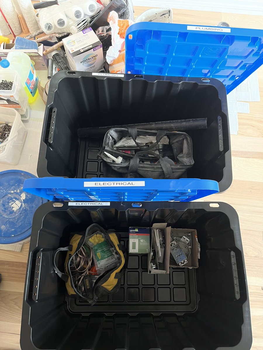 CottageGal77's tweet photo. Proud of my new construction organization system!! This is what happens when women do “mens” work . 🤣🤣 https://t.co/TsAJEilim7