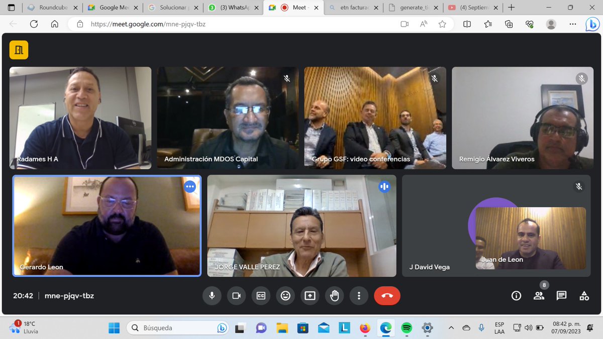 JUANP_DELEON's tweet image. Así se vivió nuestra sesión #FinChat con el Mtro. Radamés García, experto en ciberseguridad en sesión presencial y en línea. Somos un grupo de interesados en entidades financieras y nos entusiasma aprender y el networking. #Bajío #Socaps #Sofomes #Sofipos #Fintech