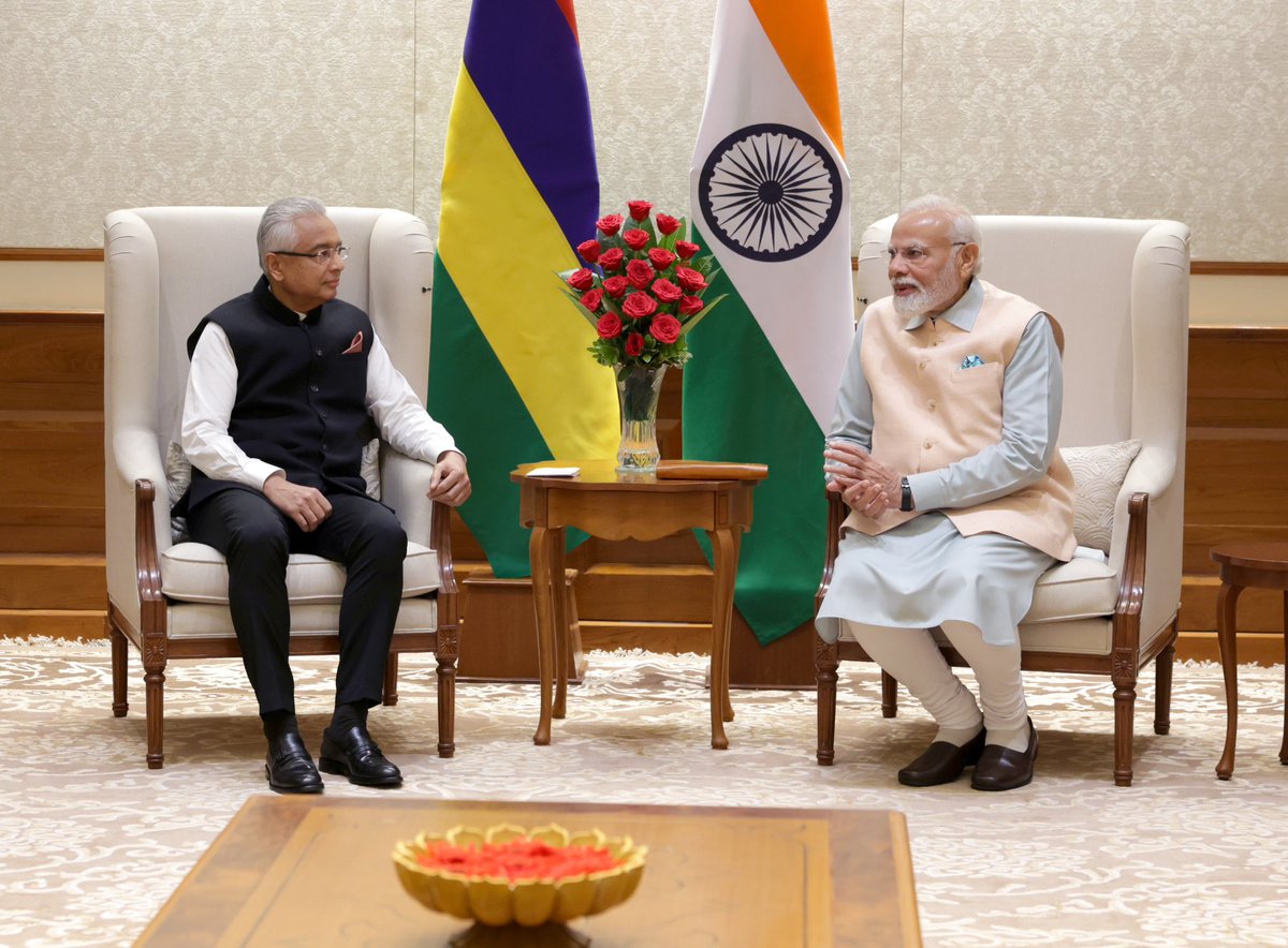 narendramodi's tweet photo. PM @KumarJugnauth and I had a very good meeting. This is a special year for India-Mauritius relations as we mark 75 years of diplomatic ties between our nations. We discussed cooperation in sectors like infrastructure, FinTech, culture and more. Also reiterated India's commitment to furthering the voice of the Global South.