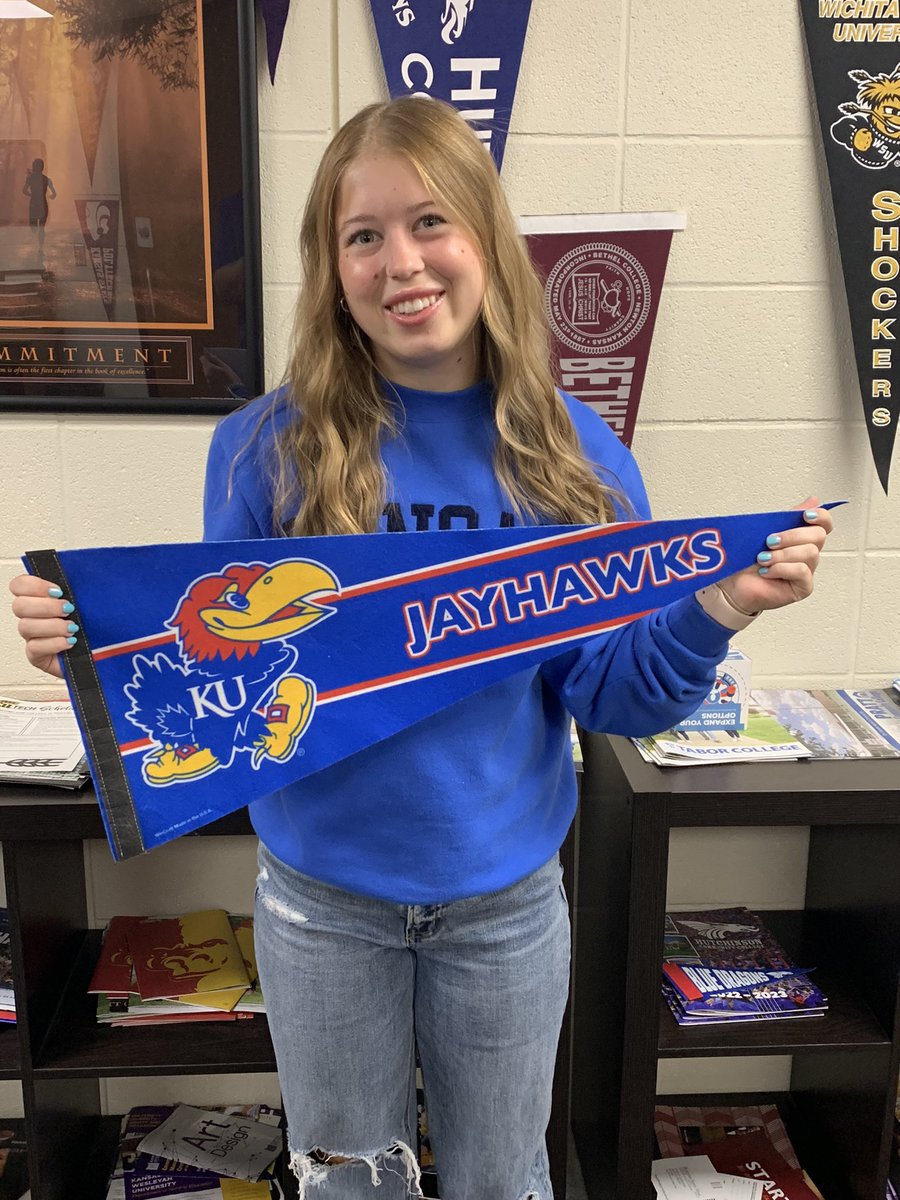 joshuajohnsonKS's tweet photo. Congratulations to @lauren_wilson2 on being accepted to @BeAJayhawk #HalsteadHS @UnivOfKansas https://t.co/3Xu2rrns9R