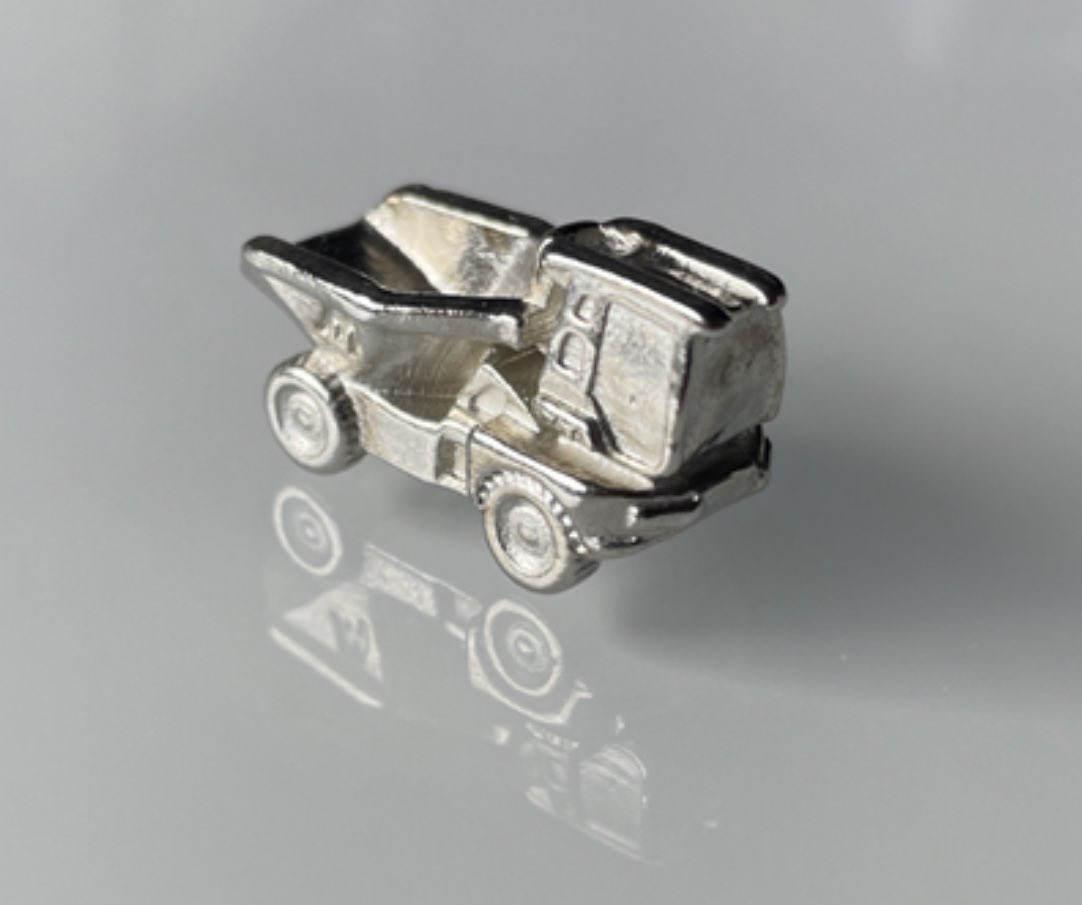 <a href="/bugsandfishes/">Laura Lupin</a> Here’s another… 🤭 the <a href="/Mecalac_CE/">Mecalac</a> #Revotruck #Construction #Monopoly #NewMonopoly