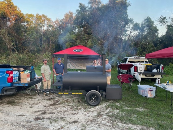 JonesHamiltonAG's tweet photo. The #poultry industry bands together in disaster. Our Ag team grilled, smoked (we're talking brisket, steaks, pork butt and pork tenderloin), and delivered more than 200 meals in 36 hours to the #pilgrims poultry workers affected by #HurricaneIdalia  in Live Oak https://t.co/HieC3XpFWb