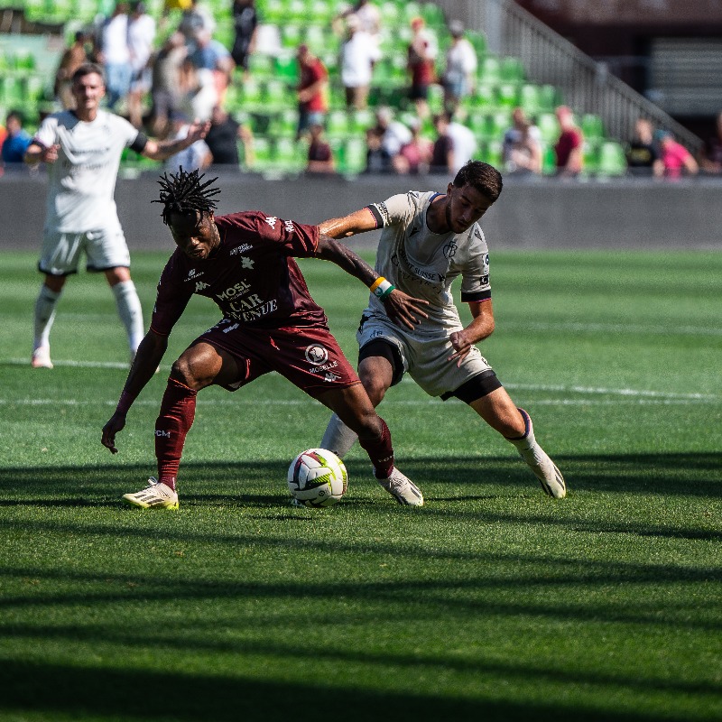 FCMetz's tweet photo. #FCMFCB [ ℙ𝕣𝕠 ] 

🤝 Opposés au Stade Saint-Symphorien, Messins et Bâlois se sont quittés sur un match nul (1-1). 

🗞 𝙇𝙚 𝙘𝙤𝙢𝙥𝙩𝙚 𝙧𝙚𝙣𝙙𝙪 𝙙𝙚 𝙘𝙚𝙩𝙩𝙚 𝙧𝙚𝙣𝙘𝙤𝙣𝙩𝙧𝙚 𝙖𝙢𝙞𝙘𝙖𝙡𝙚 ⤵️