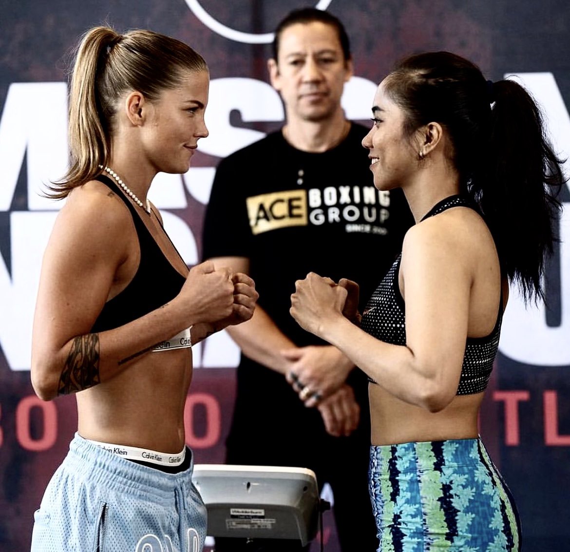 WeighIns✔️ 
Australia’s <a href="/TaylahRobertso1/">Taylah Robertson</a> &amp; Indonesia’s Harma Yesti <a href="/AceBoxingGroup/">Ace Boxing Group</a> YouTube live at 12am California time m.youtube.com/watch?v=J34Xks…
📸 <a href="/GlennAzar_Coach/">Glenn Azar</a>