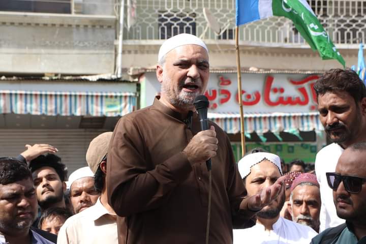 danishabid71's tweet photo. جماعت اسلامی کےمنتخب کونسل  محمد حبیب کا جنازہ حکومت اورپورے نظام سے سوال کر رہا ہے کہ ان کا قصور کیا تھا؟ حافظ نعیم الرحمن
@NaeemRehmanEngr @KarachiJamaat 
@TrendsJip https://t.co/T8N8bRvRRv