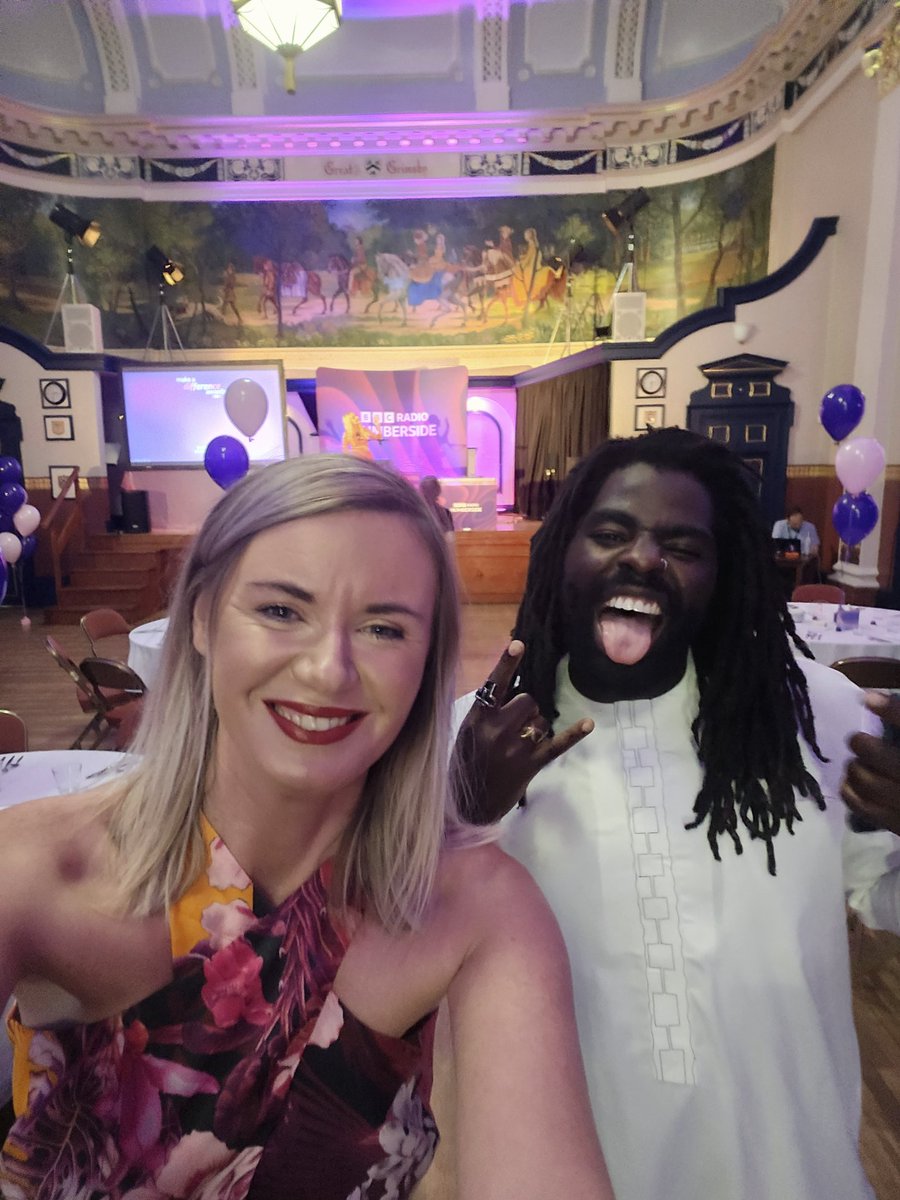 Ready for the @RadioHumberside #BBCMakeADifference awards with this guy @Kofi_Smiles 💜