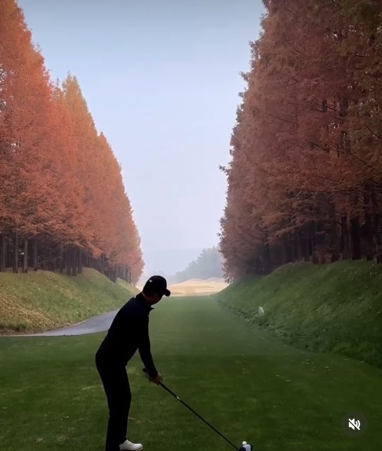 Tour Golf (not PGA Tour) tweet media