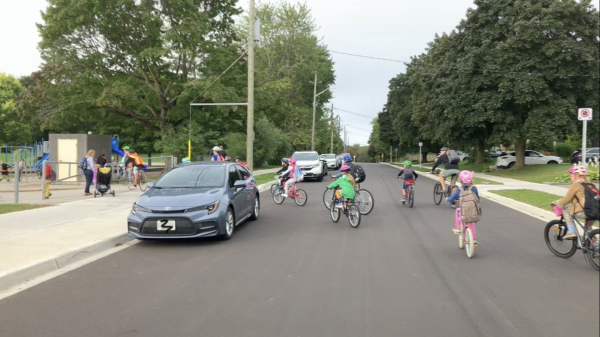 bikemayorwat's tweet photo. Awesome start to #BikeBusWR! Thanks to the parents and kids who joined us #CycleWR @citywaterloo @STSWR @BYCS_org https://t.co/vOhBfem433