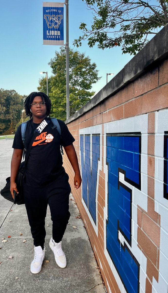 RolandJGrimmett's tweet photo. ๐ธ Pregame Fit: Week 4 โฌ๏ธ
๐ ๐๐ผ๐๐๐ฟ๐ผ๐
๐ SW DeKalb
๐ 7:30 PM
๐ฅ https://t.co/cwHy1wA9OM
๐ Westlake High School Stadium
#WestlakeLions l #TheLakeShow ๐ตโช๏ธ
#Football l #LockedIn l #PregameFit https://t.co/4NlieRZWpq