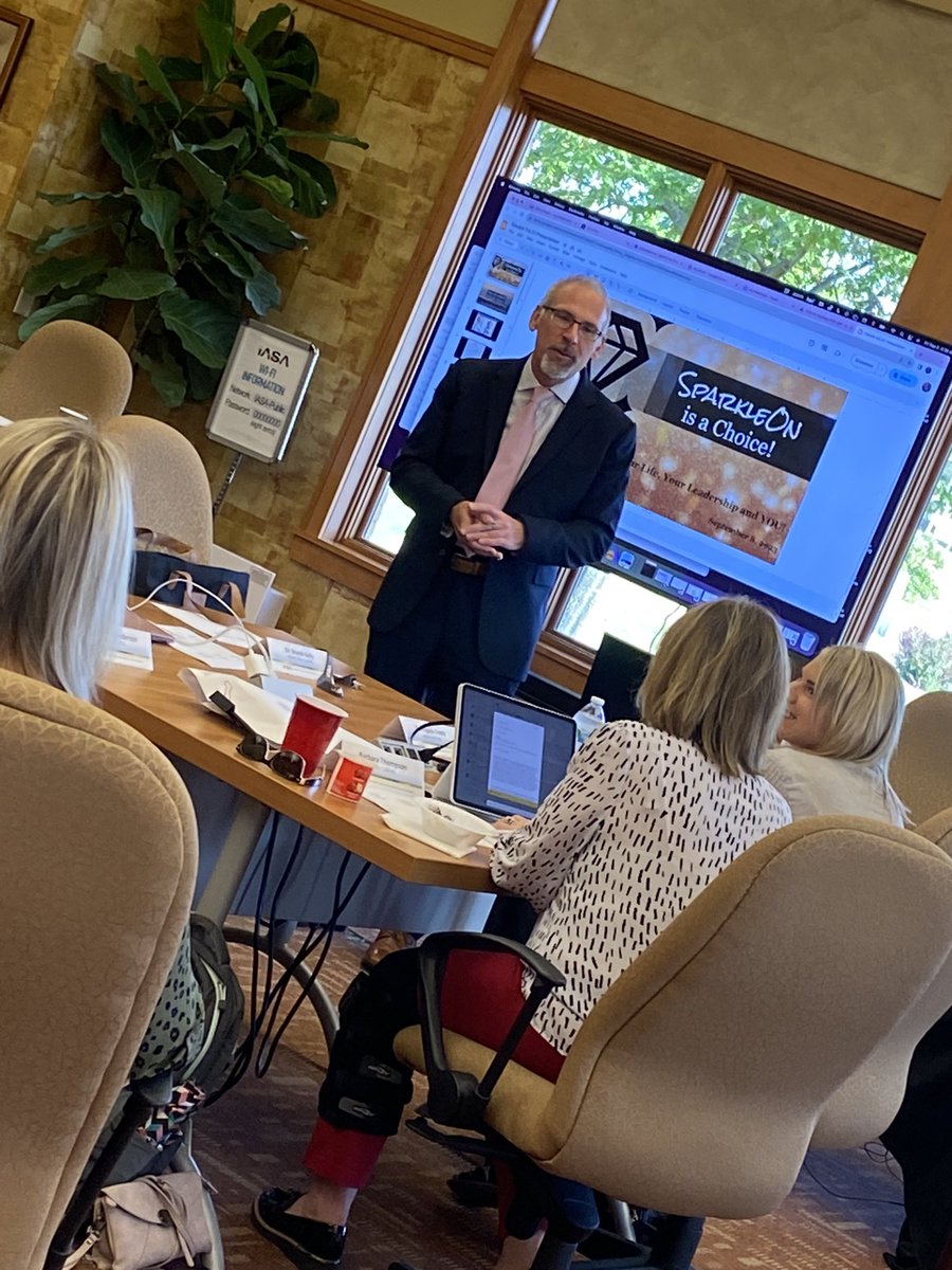 drorzel's tweet photo. Let’s elevate and celebrate! We have @TonySandersSupt with us this morning to kick off Women in Leadership Elevate! https://t.co/pj0PHbUV6A