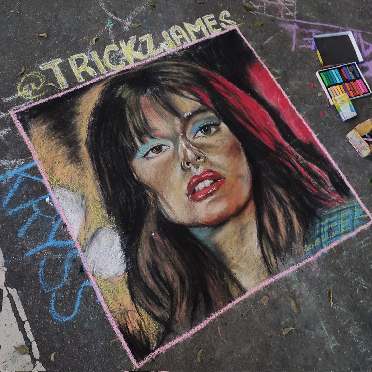 Liza Soberano 🤍 Chalkart Baguio 🎨 <a href="/lizasoberano/">Liza Soberano</a> 
 
🎨dustless chalks,soft pastels
📍Session rd. Baguio City
📌 ig/tiktok : trickzjames
 
#LizaSoberano #chalkart #baguio #mungyosoftpastels #dustlesschalks #sessionroad