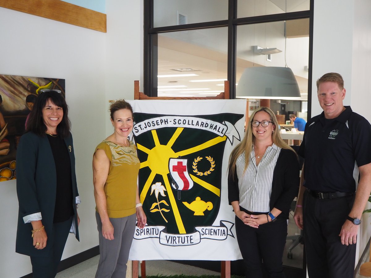 npsc_schools's tweet photo. We are pleased to welcome back our staff, students and families to the 2023-2024 school year! It was great to visit our school leadership team, students and staff at SJSH yesterday! @SJSHBears @CatholicEdu 

#NPSCfaith #WelcomeBackNPSC https://t.co/7BK3dkSPSV