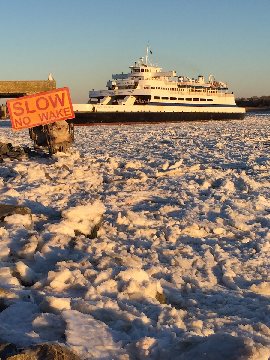 CMLFerry's tweet photo. On a beautiful warm day like today,🙌 we are reminded to enjoy summer before seasons change and temperatures drop.🌞 Who else is not ready for summer to come to an end? #Summer #CMLFerry #Ice https://t.co/urIPTASWJu