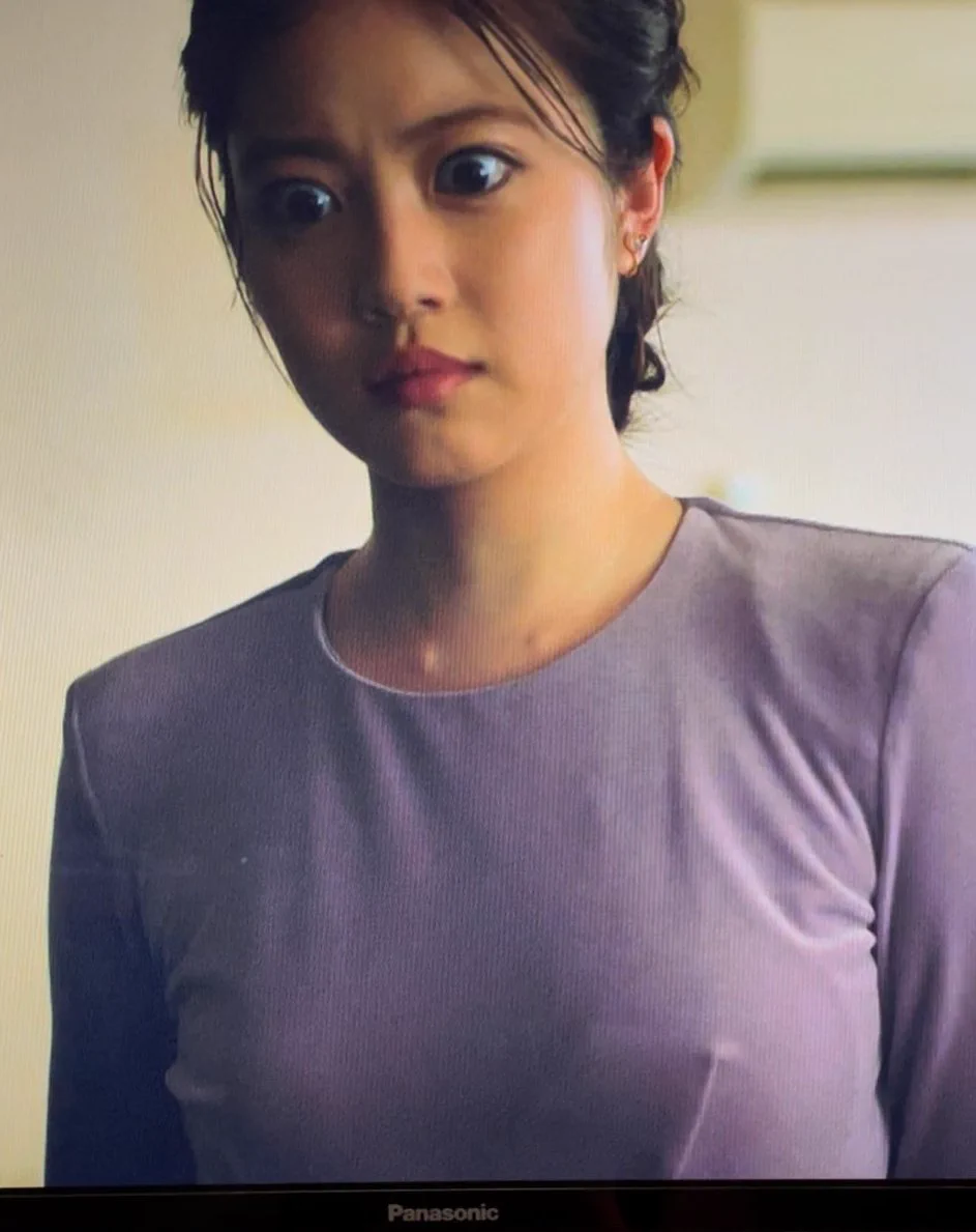 今田 美桜 乳首