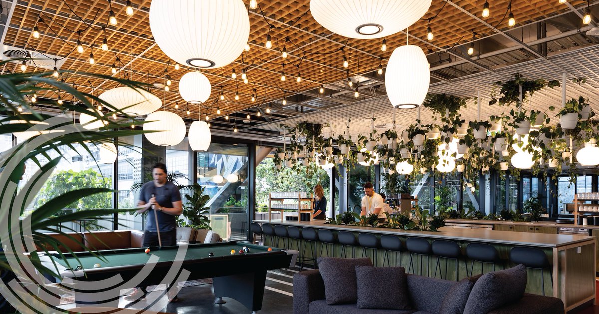 WELLcertified's tweet photo. This week's #WELLFridayFeature is New Zealand-based telecommunications company 2degrees. The organization incorporated biophilia, equitable parental leave, quiet spaces and more to cater to a diverse workforce, helping 2degrees achieve WELL Certification at the Platinum level. https://t.co/fsP7ZKJXSA