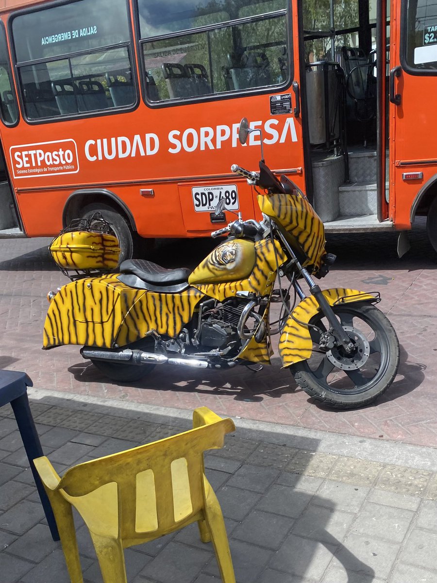 C2paz's tweet photo. @DanielSamperO #pastociudadsorpresa https://t.co/BM4NWtmfDp