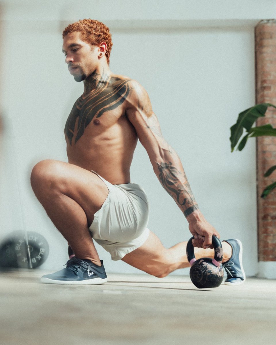 VIVOBAREFOOT's tweet photo. Have you moved today? 

It's time to flex those muscles, explore those joints. Move, connect, and listen to your body. 

Then move some more.

Feel the freedom. 💫 

#Vivobarefoot #MoveMore #BodyConnection #FeelFree https://t.co/BPFExO9bKb