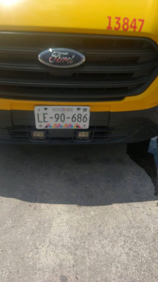 LetyVarela's tweet photo. ⚠️ A ver @DHLMex 

⏰ Aquí un caso para que demuestren su #ResponsabilidadSocial 

👂 ¿O se harán como que nadie les habla?
 
🚘 La unidad 13847 con placas de circulación LE 90 686 atropelló y mató a un 🐕 

📍Sucedió en Toluca #Edomex https://t.co/8Wo6B3O7Iq