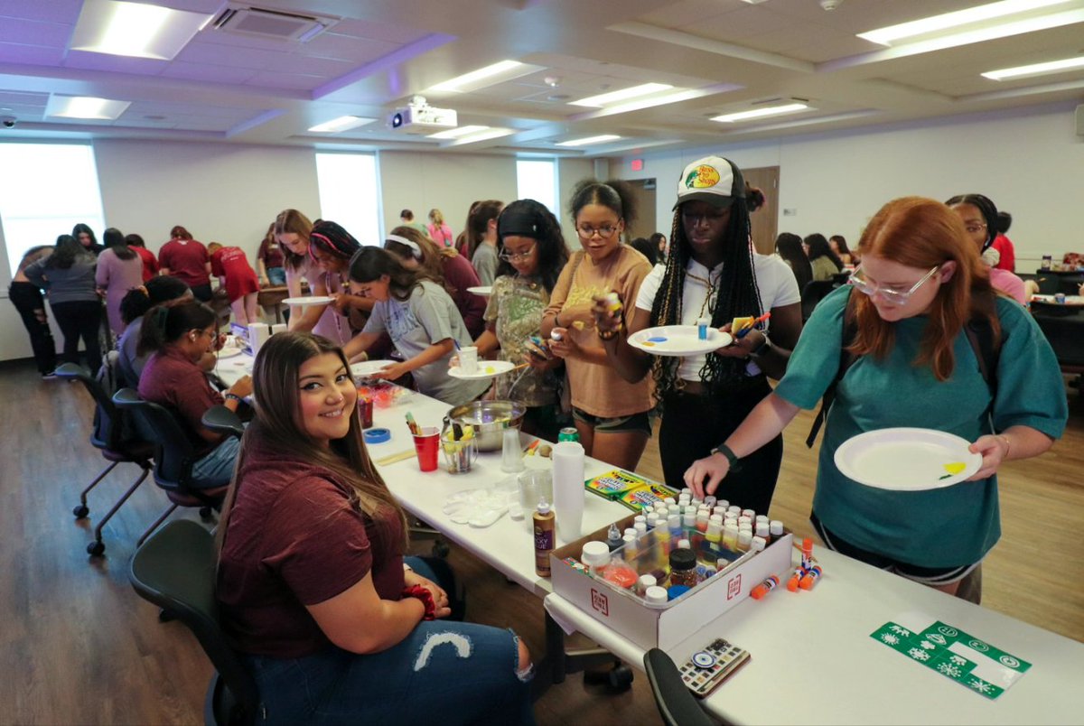 TWUHousing's tweet photo. Dec Your Room in the PV MPR was a huge success last week! Thank you to all our students who came out to work on decor for your room!
#txwomans #twuevents https://t.co/ObOu4NojBR