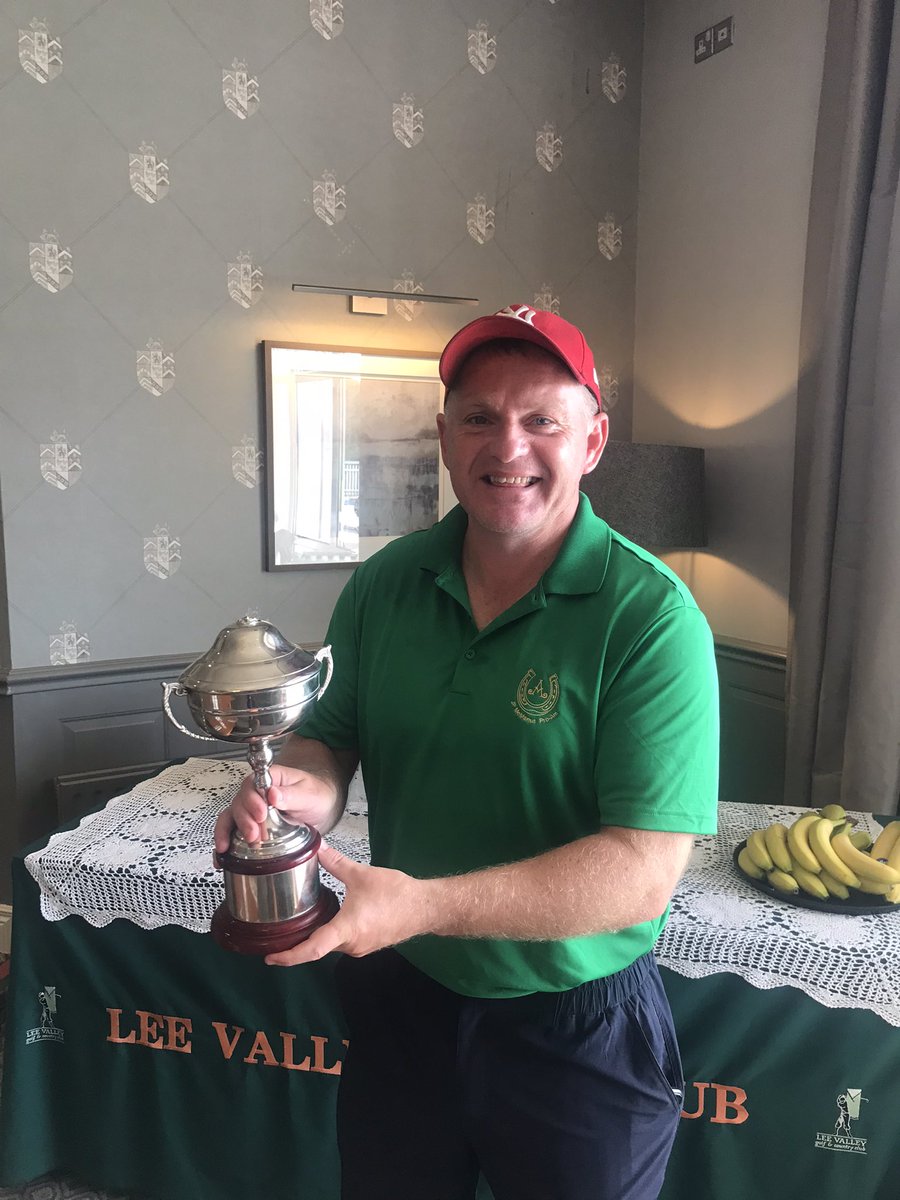 A legend holding a legend. Joe Deane and Tomás Fitzgibbon at the UCC GAA Golf Classic @crowe_dentist <a href="/KilleaghGAA/">Killeagh GAA</a> <a href="/GerGerfitz/">Ger Fitzgibbon</a> <a href="/John_A_Clifford/">John Clifford</a> <a href="/FiFinnymac/">Finbarr Mc Carthy</a> <a href="/Tracey_Cork/">Tracey Kennedy</a> <a href="/tomken81/">Tom Kenny</a>