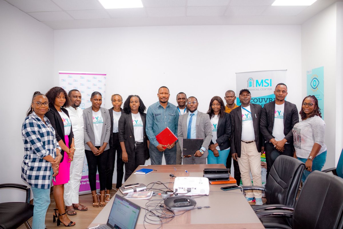 Signature du partenariat officiel entre <a href="/msi_rdc/">MSI RDC</a> et @IYAFP1 dans le but d'intensifier et de promouvoir les actions en santé sexuelle et Reproductive des adolescents et jeunes en RDC.