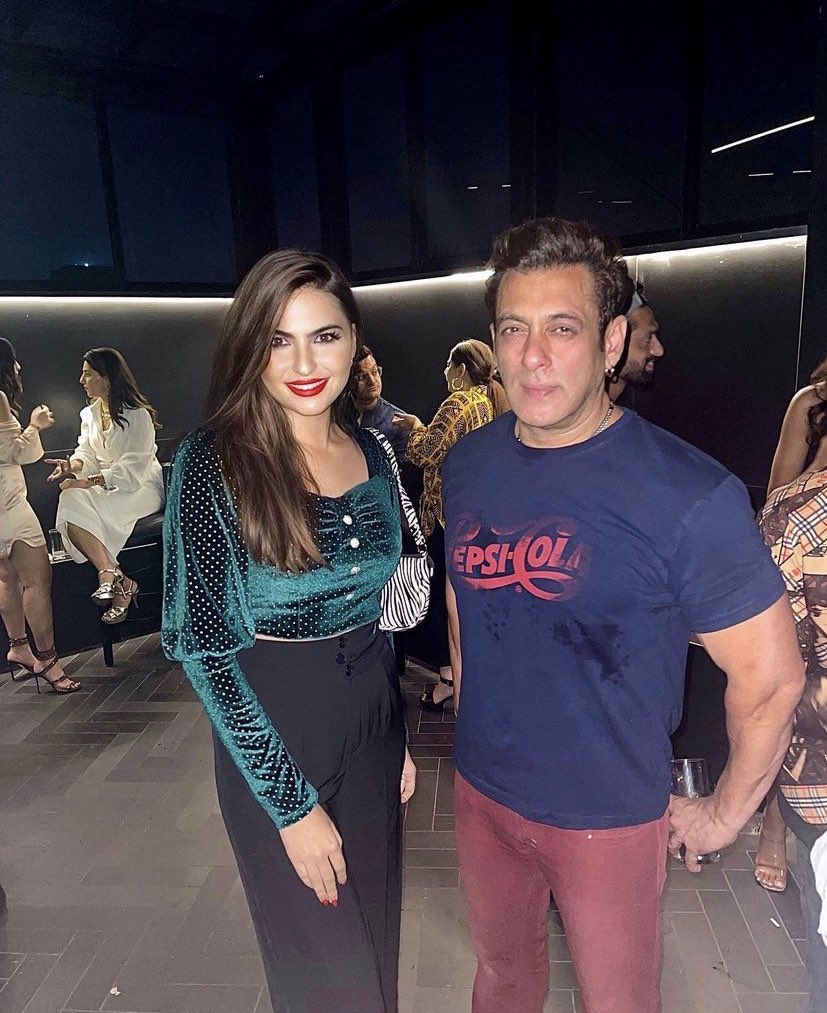 Iftykhan15's tweet photo. Megastar #SalmanKhan https://t.co/ANpMZMHwVr