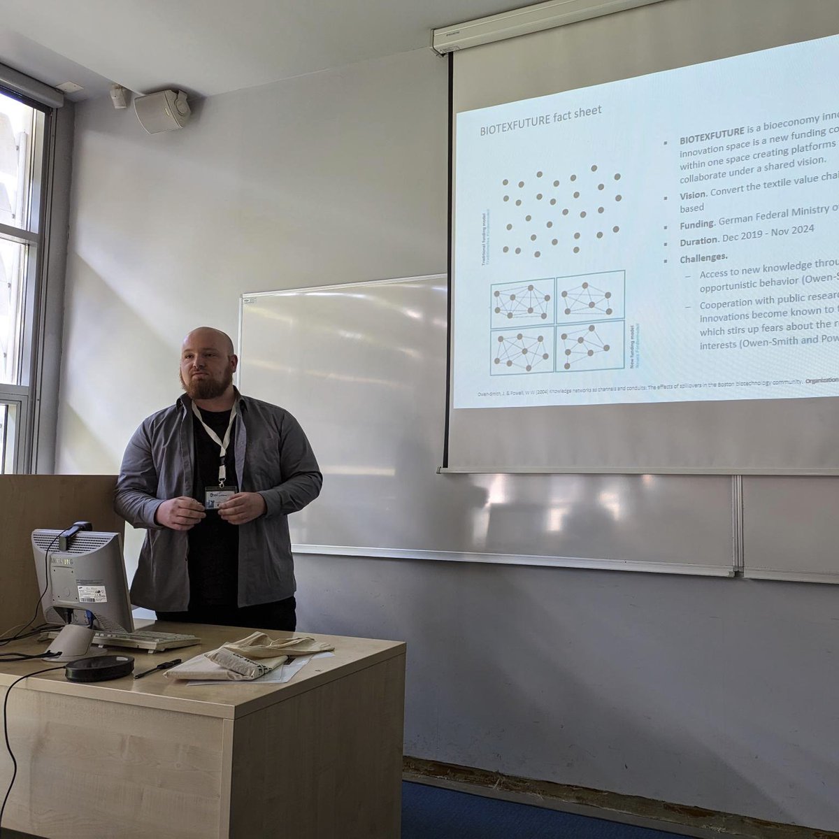 Daniel Wagner talked about a #network approach to study innovation cooperation within the field of the #bioeconomy, specifically within the innovation space #BIOTEXFUTURE (3/3)