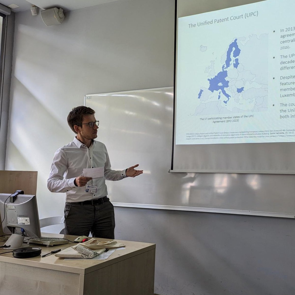 Marius Zipf &amp; Jakob Hoffmann presented their works on decision making processes in #patent courts for the bi-national #UNIFIED project, a collaboration between the <a href="/UniHeidelberg/">Uni Heidelberg</a> and the <a href="/sciencespo/">Sciences Po</a>.  (2/3)