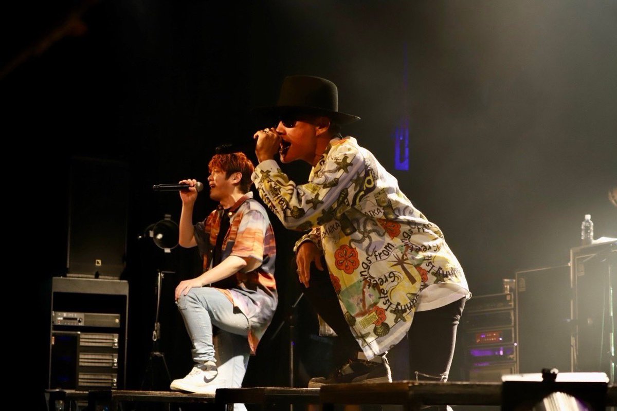 KEIGO_official's tweet image. Lenny code fiction presents 2nd Album Release Tour 『ハッピーエンドを贈りたい』
今日出会えた皆さん
ありがとうございました！
改めて2nd Albumリリースおめでとう！
繋がれる「LIVE」が堪らんね👍
そして26番のみんな心強かったよ！
#Lennycodefiction
#リアクションザブッタ
#FLOW