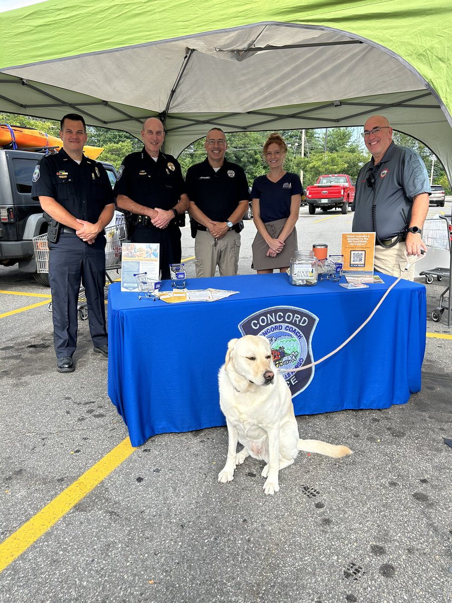 LibertyConcord's tweet photo. Come see us today September 8 at Fort Eddy Market Basket until 1pm for our #stuffacruiser event

Concord Police Department and the NH Food Bank need your help to Fight Hunger and Stuff a Cruiser with food donations! https://t.co/Ns4K3pacDJ