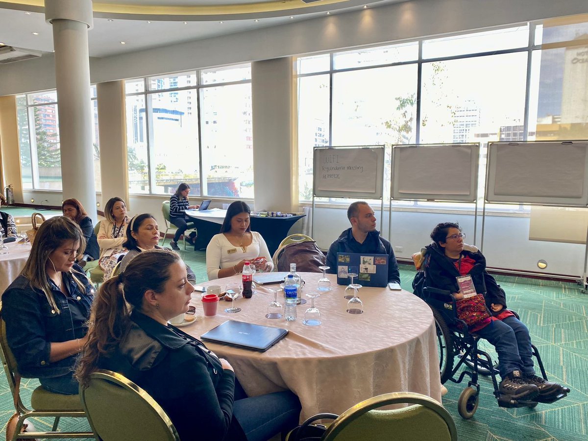 SistemaCuidado's tweet photo. #AEstaHora
Damos apertura al 1er día del Encuentro Nacional por el Futuro de los Cuidados en Colombia, un espacio que busca crear sinergias para la construcción del Sistema Nacional de Cuidado.

Gracias a la alianza con @ONUMujeresCol, @fundacionFESCOL y @CanadaColombia. https://t.co/9h2O8CPCvA