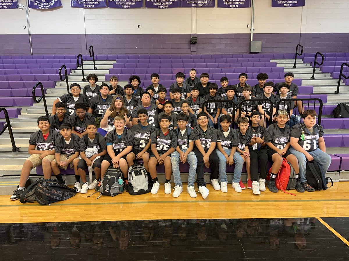 First pep rally of the school year to kick off our football season! #OGmentality <a href="/RattlerUp/">Rattler Athletics</a> <a href="/GoodnightSMCISD/">Goodnight Middle School</a>