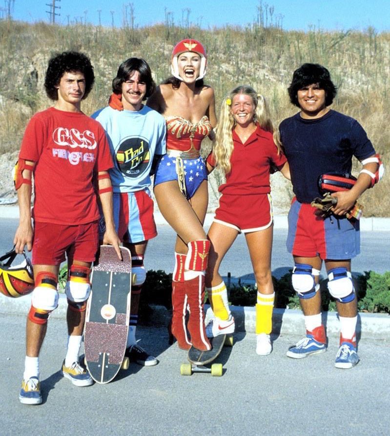 RealLyndaCarter's tweet photo. How do you do, fellow kids? 🛹 https://t.co/3NFYE2QNcG