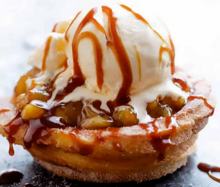 unpodiblu's tweet photo. Scrumptious Churro Apple Pie Bowls 👌
#recipe https://t.co/gPGkdbBFCE https://t.co/islIwx0IKy