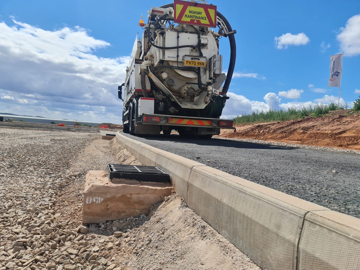 #Drain #problems? For emergency #sewer #blockages, #jetting, #drain #lining and #CCTV #drain #surveys get in touch on 0845 1949200.
Visit: wilkinson-env.co.uk
#Warwickshire #birmingham #leicestershire #midlands #Worcestershire #Malvern