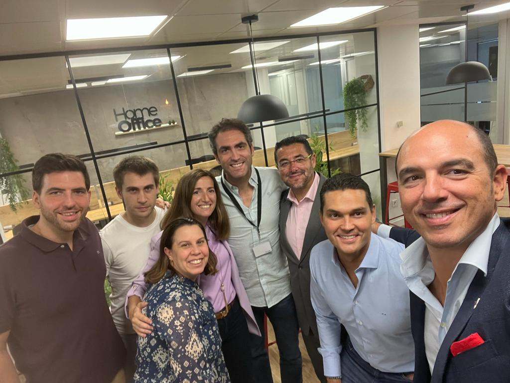 Alastria Blockchain Ecosystem (@alastria_) on Twitter photo Planificando actividades de <a href="/Alastria_/">Alastria Blockchain Ecosystem</a> para los próximos meses. Se vienen cositas! Stay tuned!
#WhereBlockchainHappens Planificando actividades de <a href="/Alastria_/">Alastria Blockchain Ecosystem</a> para los próximos meses. Se vienen cositas! Stay tuned!
#WhereBlockchainHappens